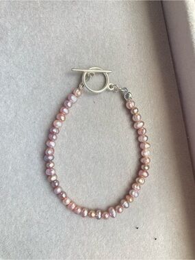 Pearl Pink Freshwater Pearl Bracelet with Silver Toggle